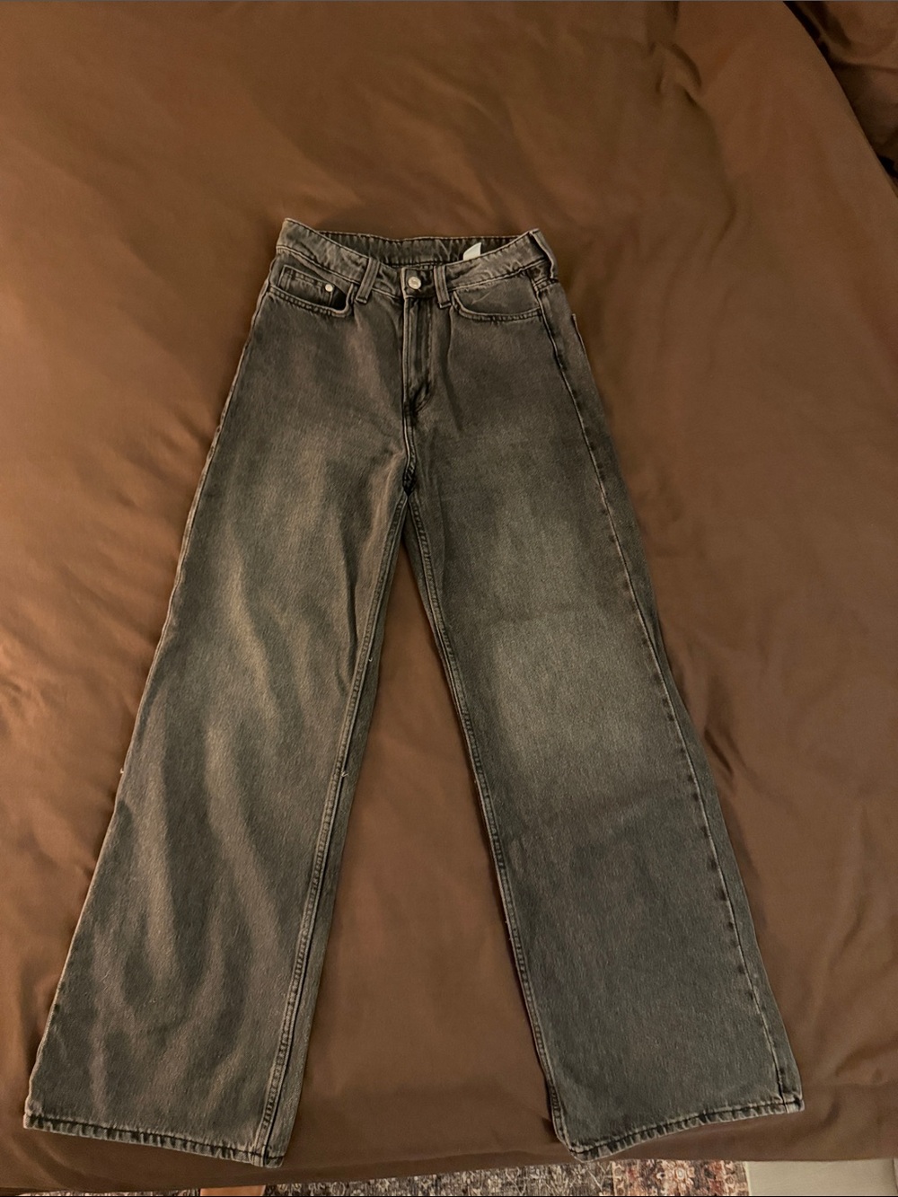 H&M Wide Regulat fit Ultra High Waist Jeans US SIZE 04